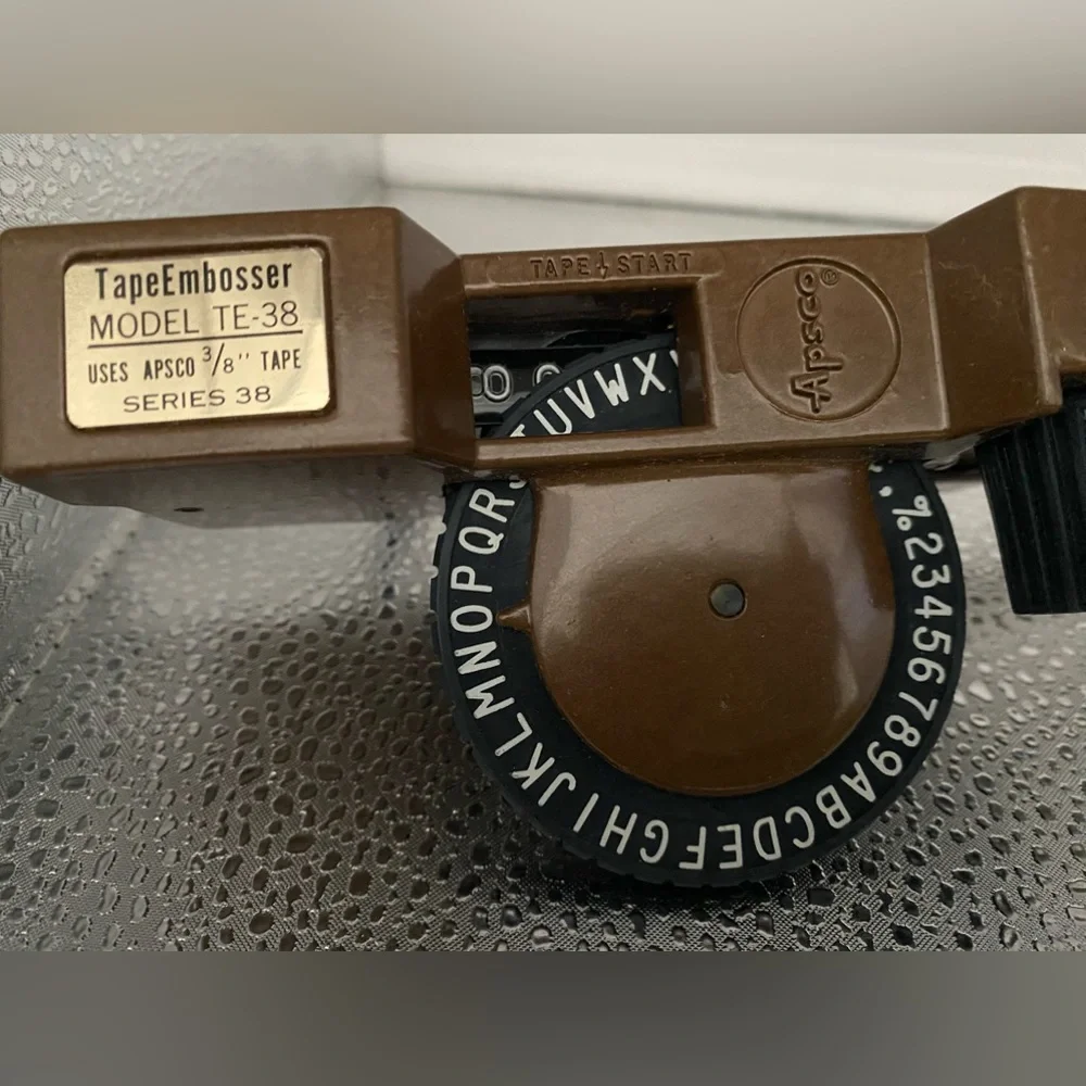 “Special Find of the week!” Vintage Tape Embosser Label Maker By Apsco